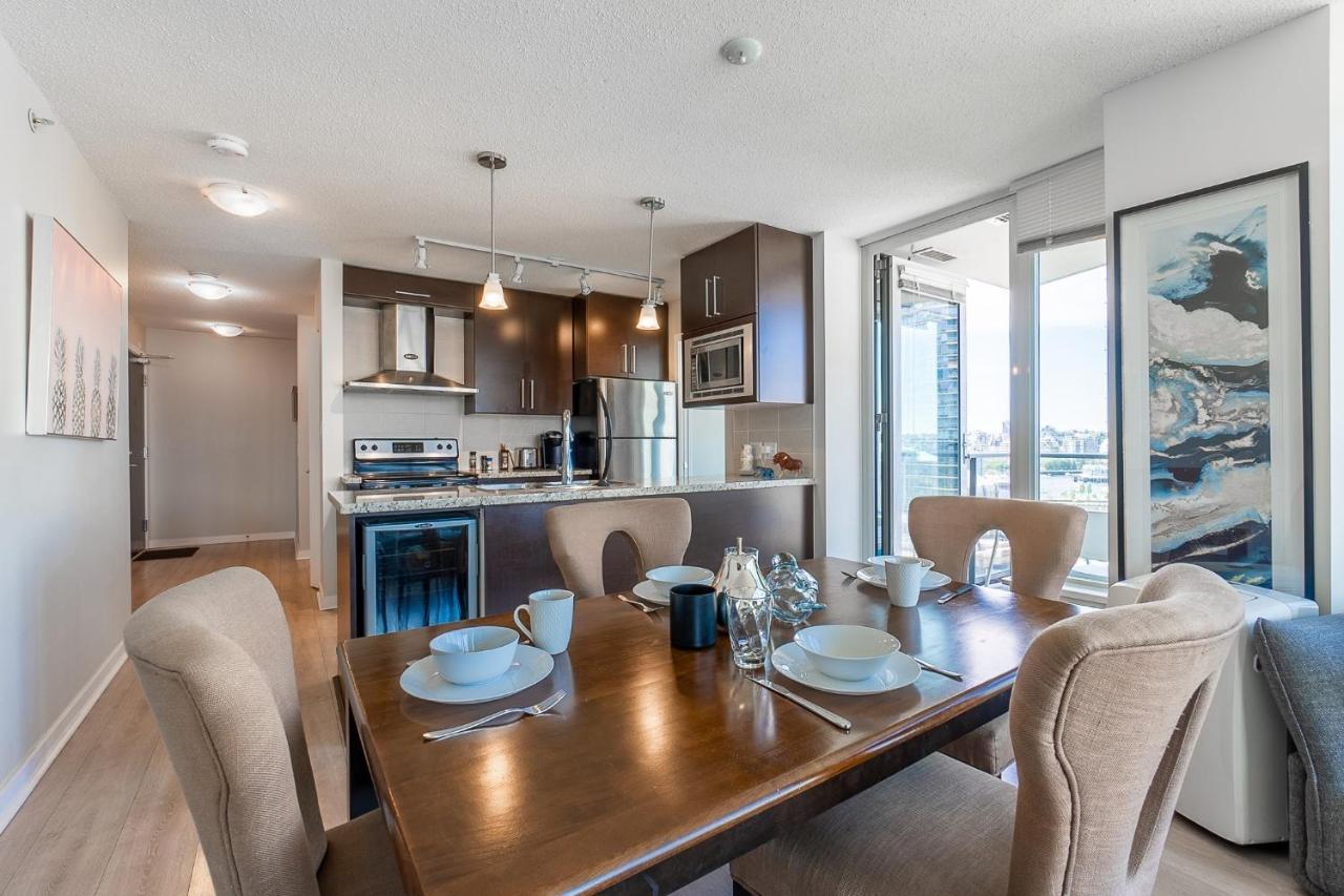 Stunning 2 Bedroom Condo With Downtown Views!!! Vancouver Esterno foto